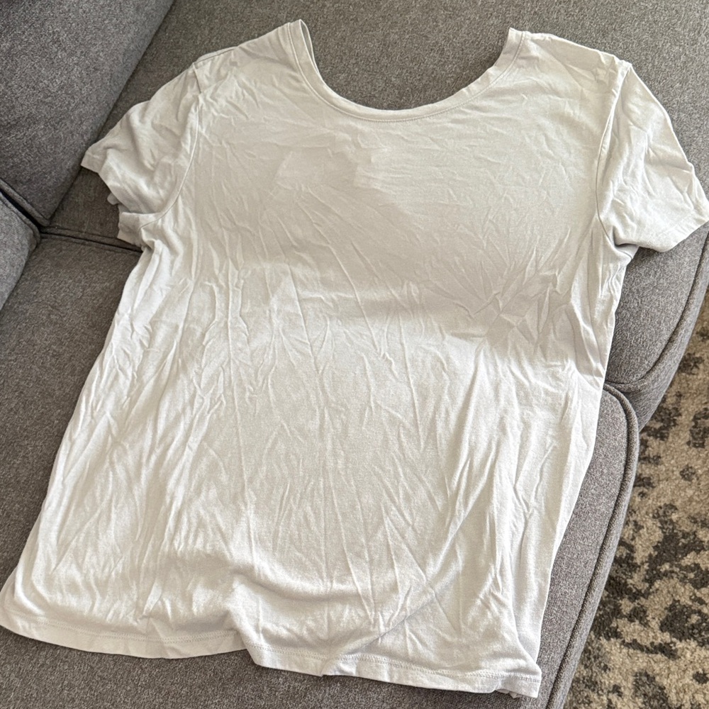 Elegant White Short Sleeve Women's Tee